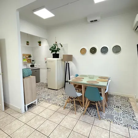 - Forville- 6 Personnes